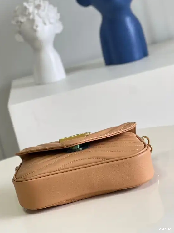 Cheap NEW MULTI-POCHETTE LOUIS VUITTON WAVE 0625